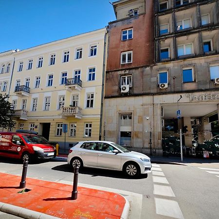 Apartamenty Wilcza - City Center Warsaw Luaran gambar